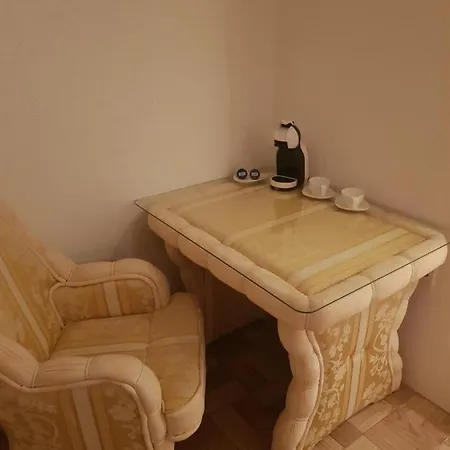 Faraon Pn 3 아파트 *